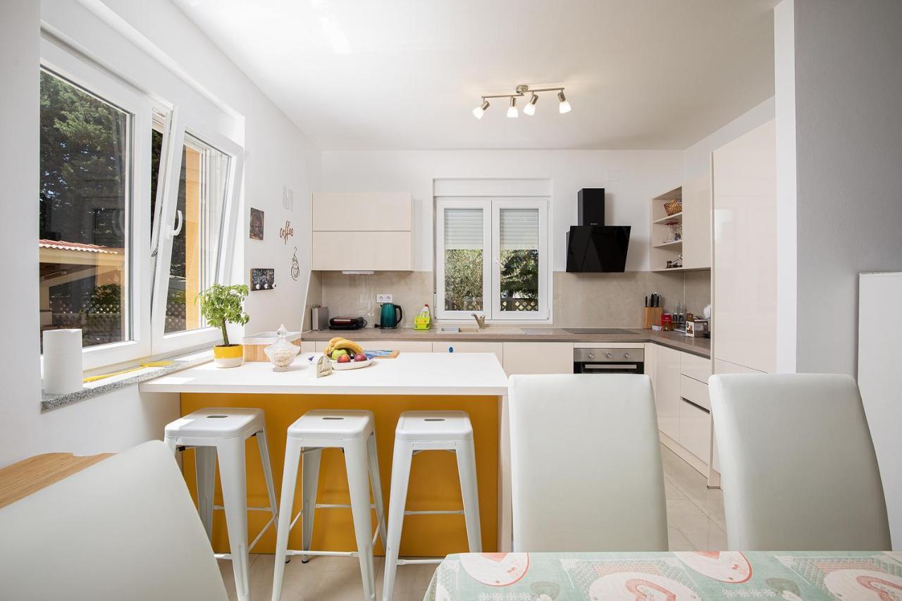 מדולין Apartment J&E מראה חיצוני תמונה