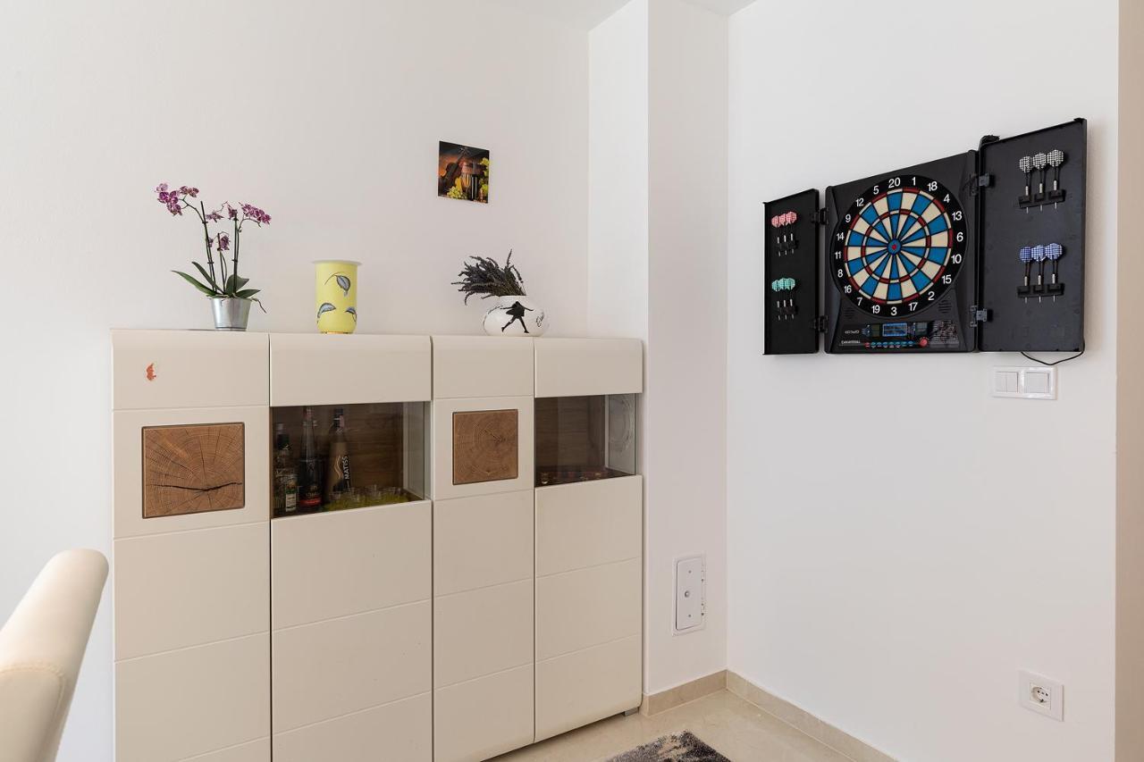 מדולין Apartment J&E מראה חיצוני תמונה