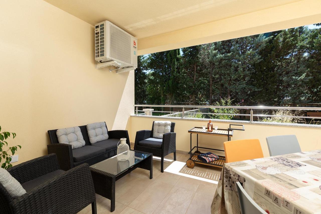 מדולין Apartment J&E מראה חיצוני תמונה