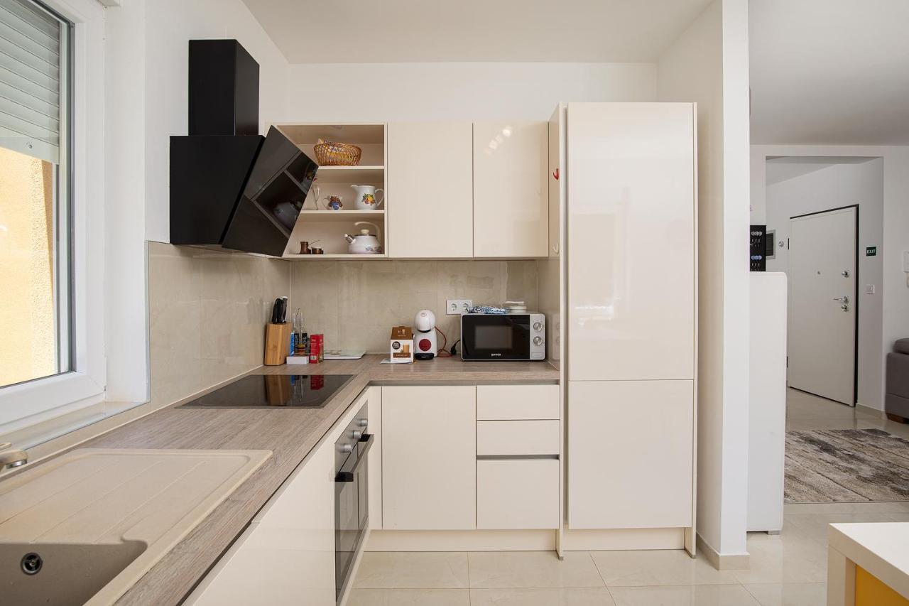 מדולין Apartment J&E מראה חיצוני תמונה