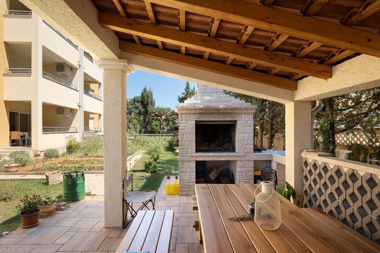 מדולין Apartment J&E מראה חיצוני תמונה